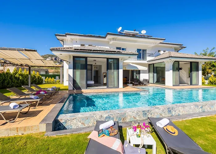 White Cloud Дальян