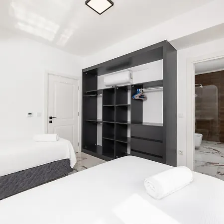 Villa White Cloud